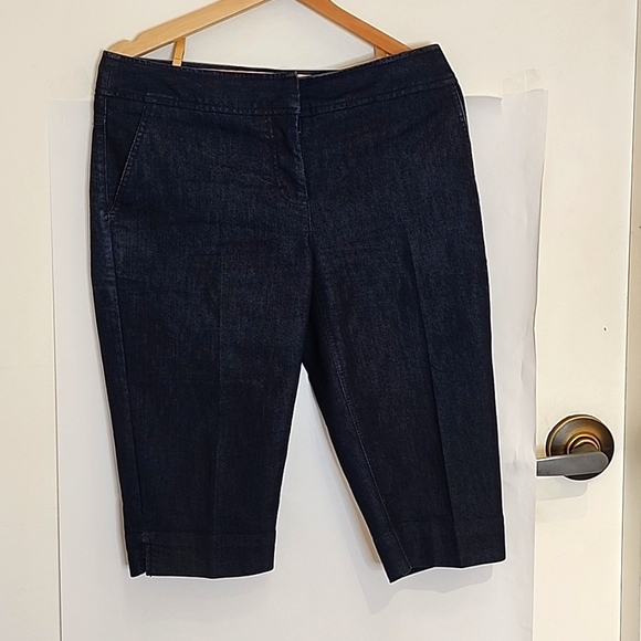Kenneth Cole Reaction Women's Denim Bermuda Shorts s8 - Picture 1 of 5